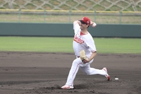 ‘2월에 158㎞ 실화?’ 앤더슨, 불같은 강속구 여전…‘화이트 부상’ SSG, 앤더슨에 웃는다 [SS오키나와in]