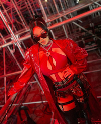 제시, ‘팬 폭행 방관 논란’ 후 첫 SNS 근황 보니…‘아찔+강렬’