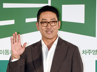 [포토]하정우, 영화 ‘로비’로 인사 드립니다!