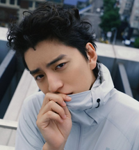 승리와 친하다더니 끼리끼리? 왕대륙, 살인미수 혐의로 체포