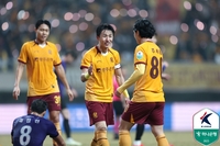 이정효 감독 악전고투에도, 두 경기 ‘0-4’ 고베의 벽 너무 높았다…K리그 ‘최후의 보루’ 광주, 2차전서 재도전