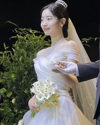 트와이스 다현, “웨딩드레스 입은 내 모습 기분 묘해”