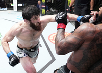 레슬링이 킥복싱을 이겼다! 안칼라예프, UFC 313에서 페레이라 물리치고 새 챔프 등극해