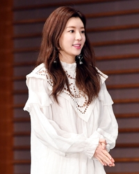 남편 버닝썬 사건, 난리였는데…박한별, 6년만의 복귀 갑론을박 [SS초점]