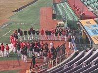 “창피해서 혼났네요” SSG 이숭용 감독 생일날, 얼굴 바른 케이크 알고보니 ‘치즈 케이크’ [SS백스톱]