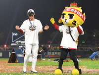 “세차장서 만나요!” KIA 김도영, 한국시리즈 우승 공약 지킨다
