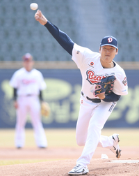 [포토] 곽빈 ‘승리를 위하여’