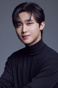 뮤지컬 ‘괴물 신예’ 배우 이석준, 고훈정·김주택과 한솥밥 “다방면으로 더욱 빛날 수 있도록”