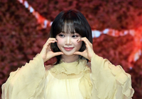 [포토]르세라핌 김채원, 깜찍 볼하트