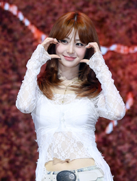 유승목, 마침내 백상을 품었다…오랜 시간을 견딘 배우에게 돌아온 가장 깊은 박수