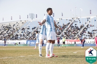 ‘데뷔전 데뷔골’ 에릭 향한 기대감 UP, 김판곤 감독 “허율과 호흡 좋았어, 잘 만들어보겠다”[SS현장]