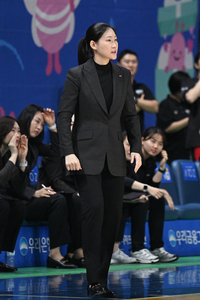 ‘감격 첫 승’ BNK, 웃었는데 또 웃지 못한 이유…수비 ‘허점’이 보였다 [SS시선집중]