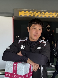 “주전 자리? 신경 안 씁니다”…황재균, 덤덤하게 ‘새로운 도전’ 외쳤다 [SS스타]