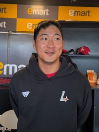 “꼭 필요한 존재가 되고 싶었죠”→독기 품고 돌아온 하재훈, 올시즌 ‘홈런왕’까지 노린다 [SS스타]