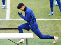 [포토]손흥민, 더 강하게!