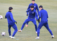 “정서 매우 불안정”…소속사가 ‘치료’를 공식화한 박봄, 2주 만의 SNS 재개