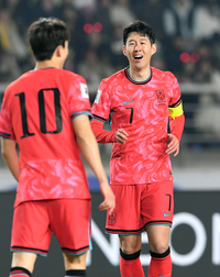 [포토]아쉬워하는 손흥민