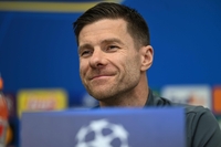 레알 마드리드-바이에른 뮌헨 아직 안 간다? 알론소 감독, 뒤셀도르프에 더 큰 집 찾는 중