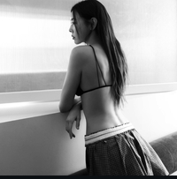 모델 한혜진, 그렇게 ‘관리 관리!’하더니 제대로 속옷 몸매 공개[★SNS]