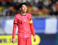 [포토] 손흥민 ‘황금 같은 기회를 놓쳤어’