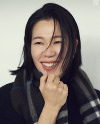 버버리 두른 ‘애순이 엄마’? 염혜란, 이런 모습 처음이야!