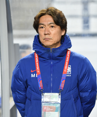 ‘허탈한 3연속 무’ 홍명보 감독 “선수들 홈에서 너무 부담느껴, 집중 못하는 경향” [현장 일문일답]