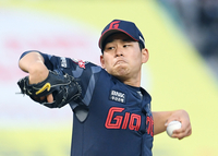 [포토]롯데 김진욱, 힘차게!