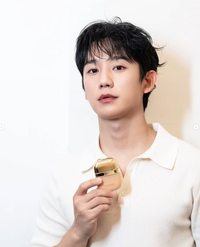 정해인, 빠져드는 사슴 눈빛!