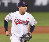 [단독]‘성범죄→KBO 무기실격’ 前 롯데 서준원, 독립리그도 못 뛴다…협회 “선수 등록 불허”