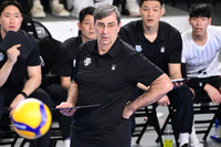 1차전 승리로 ‘73.6%’ 확률 따낸 블랑 감독 “좋은 출발, 선수들의 ‘투지’와 이기려는 ‘의지’ 봤다”[현장인터뷰]