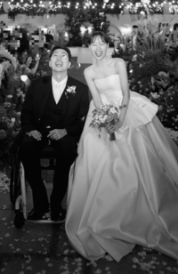 ‘송지은♥’ 박위, 두 다리로 일어선 웨딩 화보 “꼭 다시 찍자”