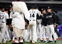 “상·하위 타선 모두 집중했다” 강철매직도 흡족, KT는 어떻게 ‘개막 7연승’ LG를 제압했나 [SS수원in]