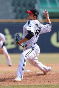 최고 시속 157㎞! ‘화려한 1군 데뷔’ LG 김영우, 불펜 ‘즉시전력감’ 기대 UP [SS시선집중]