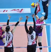 [포토] 김연경 ‘막을테면 막아 봐’