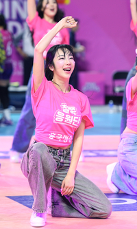 [포토] 치어리더 이미래 ‘핑크빛 미소’