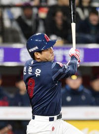 [포토]롯데 전준우의 1타점 희생플라이