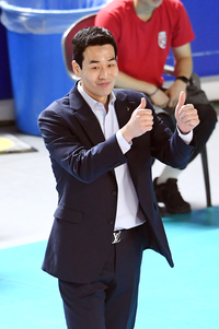 대역전승으로 김연경 발목 잡은 정관장, 고희진 감독 “V리그 역사에 남을 경기, 감동스럽다”[현장인터뷰]