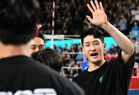 ‘은퇴’에도 끝까지 선수단과 동행한 레전드 문성민, ‘트레블’+‘통합 우승’으로 화려한 피날레[SS현장]