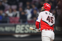 “내 뇌가 하루 쉬었어요” 꽃감독, 웃어도 웃는 게 아니다…‘고민’은 계속된다 [백스톱]