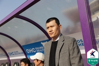 득점 없이 ‘3연패’ 강원 정경호 감독 “절치부심하는 마음으로 잘 준비했는데…”[현장인터뷰]