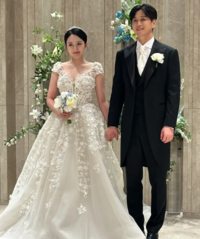 결혼 소감 전한 강은비 “우리 마음엔 꽃이 피었다”