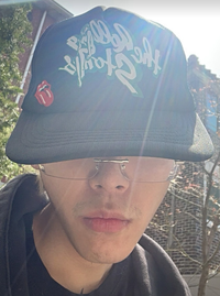 노엘, 부친상 3일 만에 근황 공개 ‘야윈 얼굴+듬성듬성 수염’