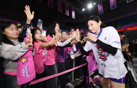 ‘프로보노’ 정경호, 판사·상대 변호사 휠체어 태웠다... 파격 현장 검증 예고