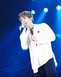 샤이니, 故 종현 36번째 생일 축하…민호 “언제나 보고싶어”