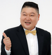 강호동, 신사동 가로수길 빌딩 MC몽 재직 회사 더뮤에 매각…25억 원 차익 실현