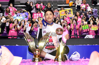 19년 전 챔피언으로 비상했던 김연경은 결국 챔피언으로 퇴장했다…한국 배구가 빚진 영웅의 화려한 피날레