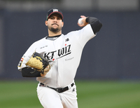 [포토] 헤이수스 ‘승리를 위한 힘찬 투구’