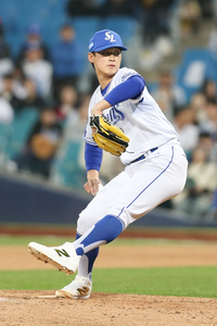 전격 ‘입대 연기’ 이호성, 구속 UP→타자 ‘압도’…“허벅지 이~만해요” 단장 호평 그대로 [SS시선집중]