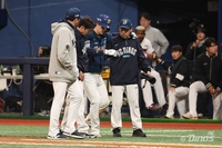 박건우 ‘한 달’ 이탈 날벼락→대안도 마땅치 않네…‘호부지’ 머리 아프다, 누가 등장할 것인가 [SS시선집중]