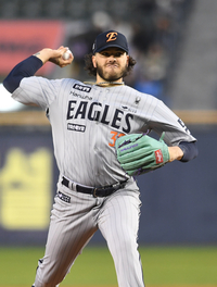 [포토]한화 폰세, 두산전 선발 등판